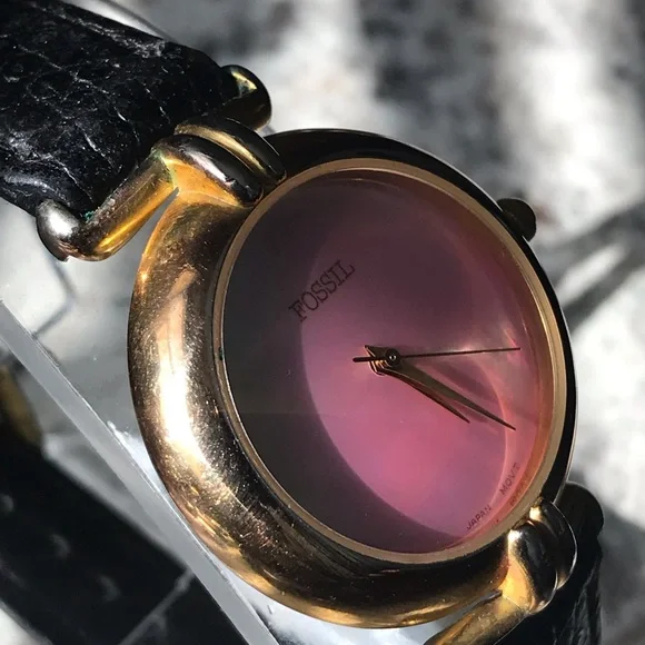1980’s PINK ABALONE FOSSIL WORLD WATCH Introducing the rare and stunning 1980 main image 4